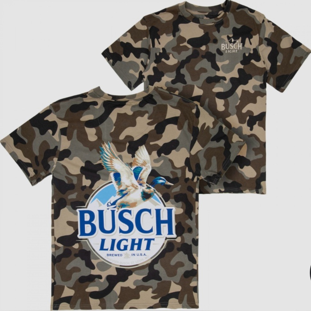 Busch Light Men's Camouflage Short Sleeve Tee. Size XXL New with tags.